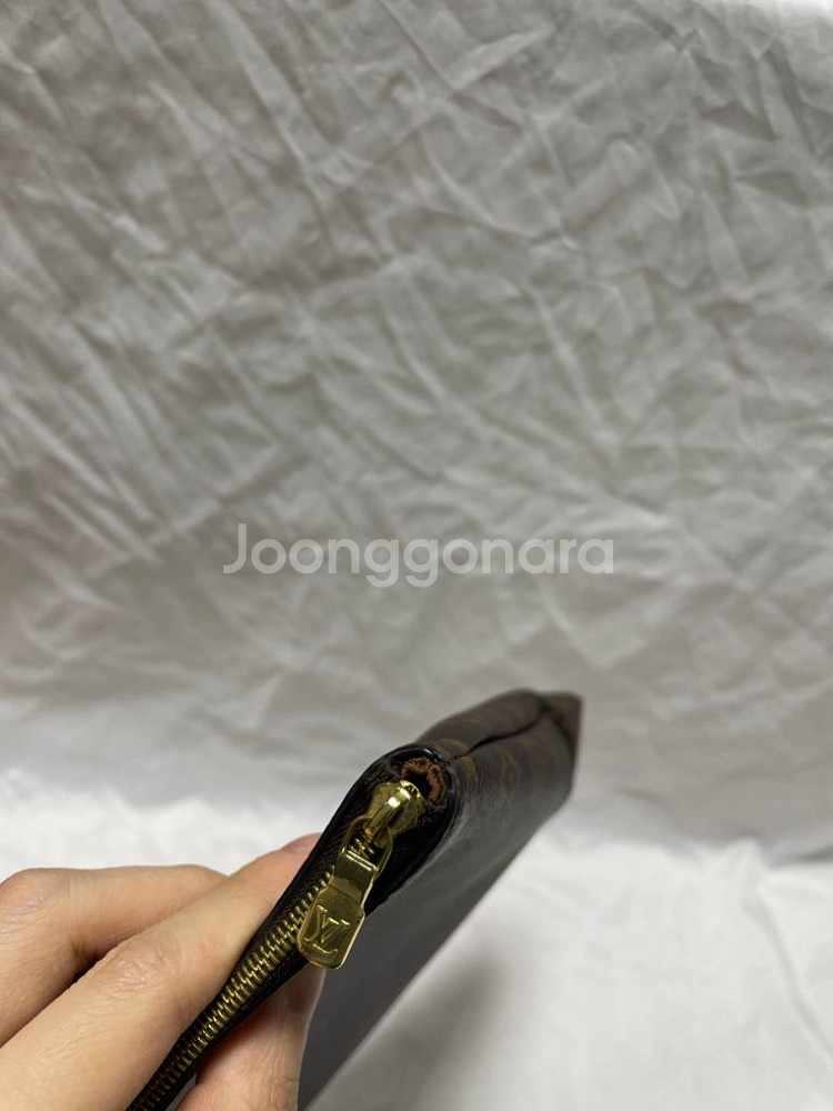 [MM] 루이비통 모노그램 에튀보야주 클러치--4