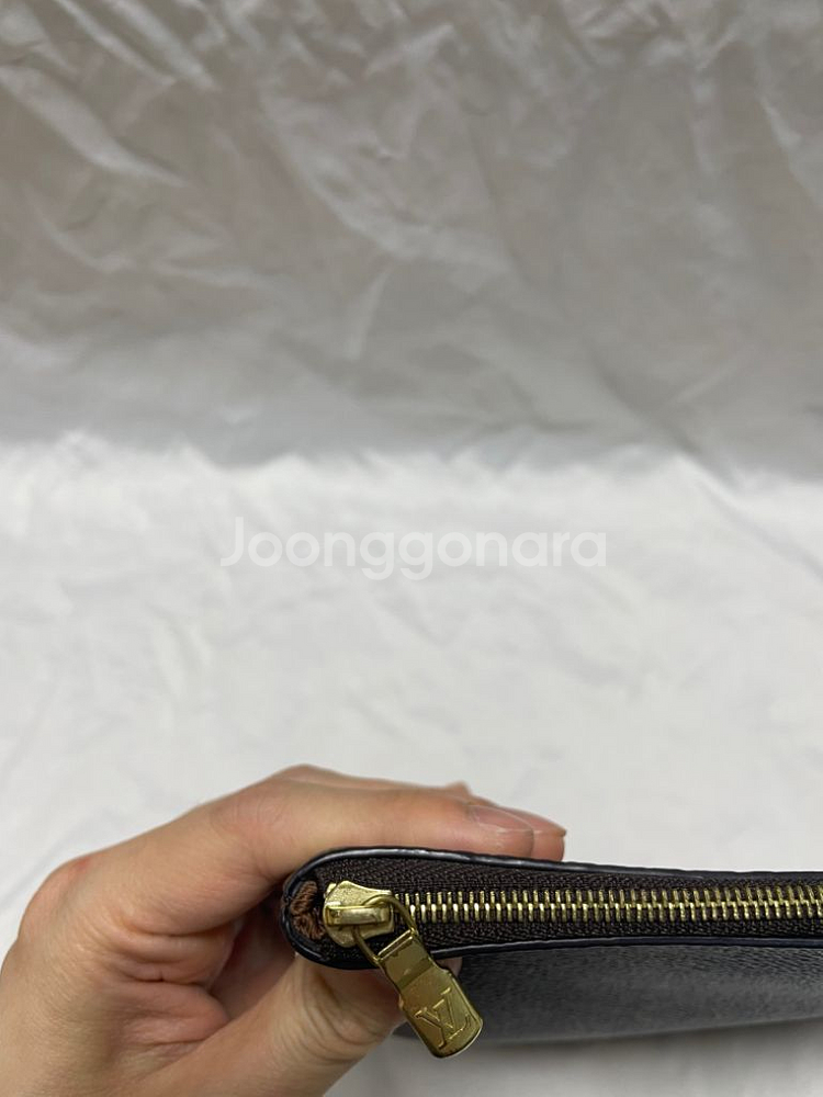 [MM] 루이비통 모노그램 에튀보야주 클러치--7