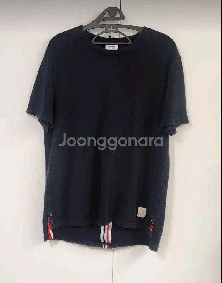 톰브라운 정품 스트라이프 백삼선 반팔티셔츠 95-100--1