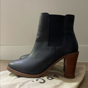 A.P.C. 부츠 37