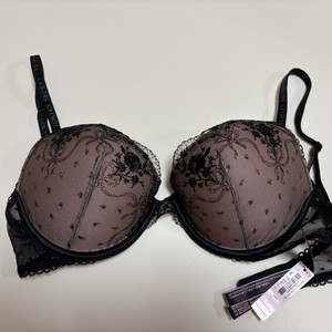 빅토리아시크릿 푸쉬업브라 34C (새상품)