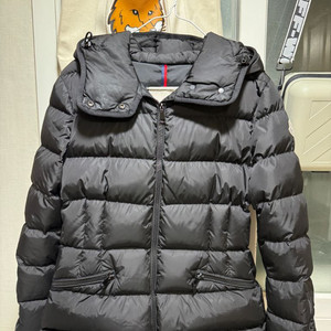 몽클레어 베툴라 여성패딩