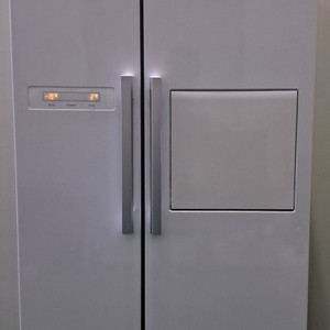 1483 클라쎄 702L 2도어양문형냉장고(화이트)