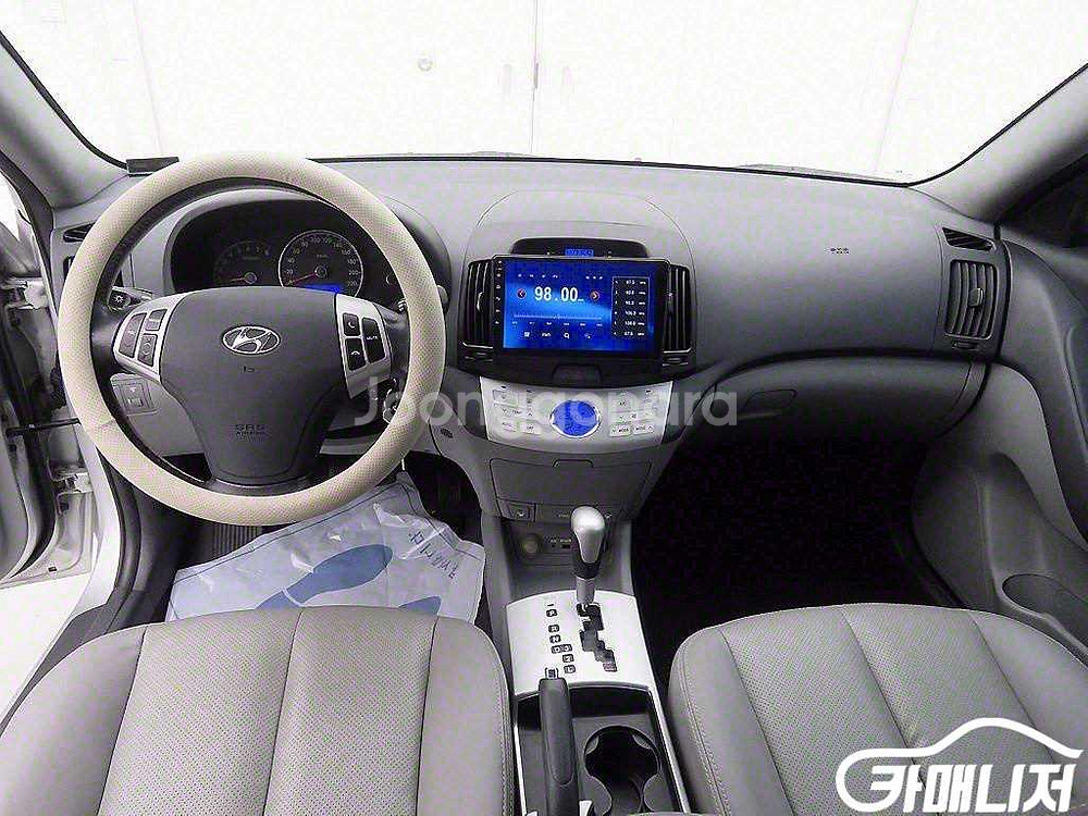 [현대]아반떼 HD 1.6 VVT S16 럭셔리 (5인--5