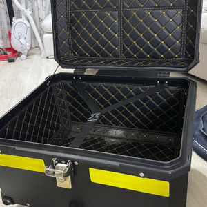 (일괄)포르자300사용 오토바이 탑박스 85L 판매