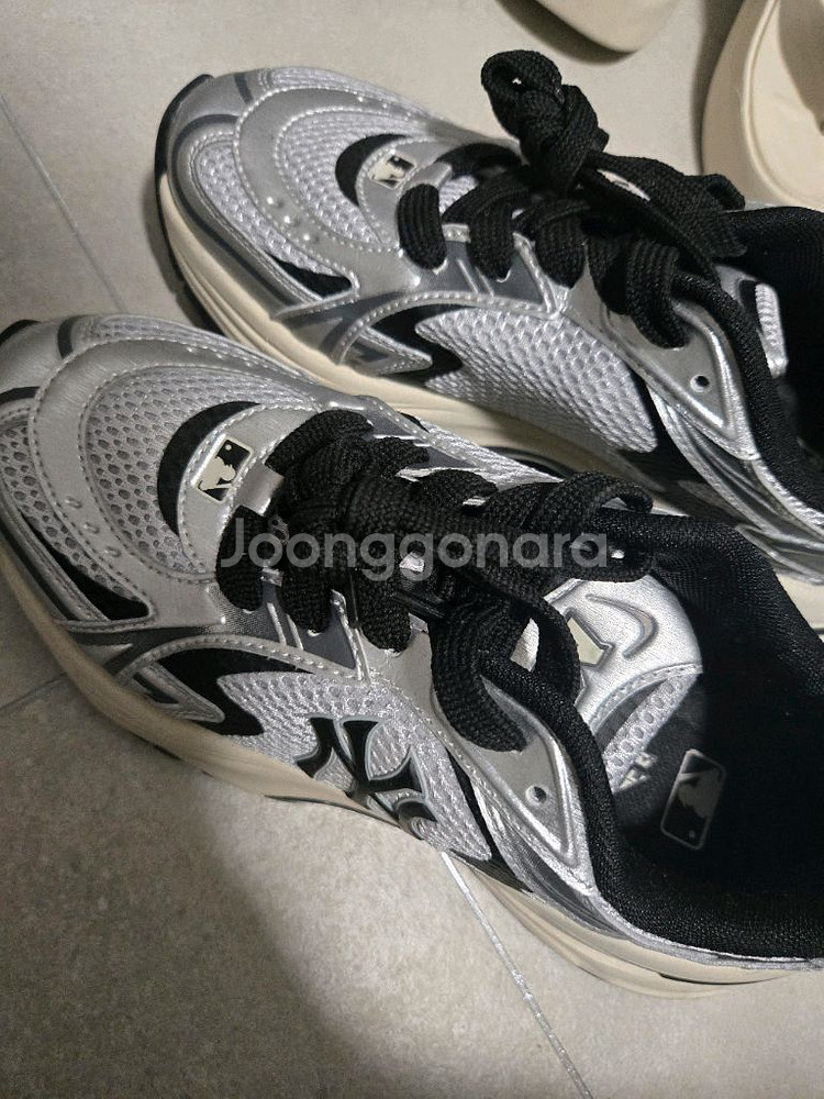 MLB 엠엘비 뉴욕양키즈 청키 운동화--1