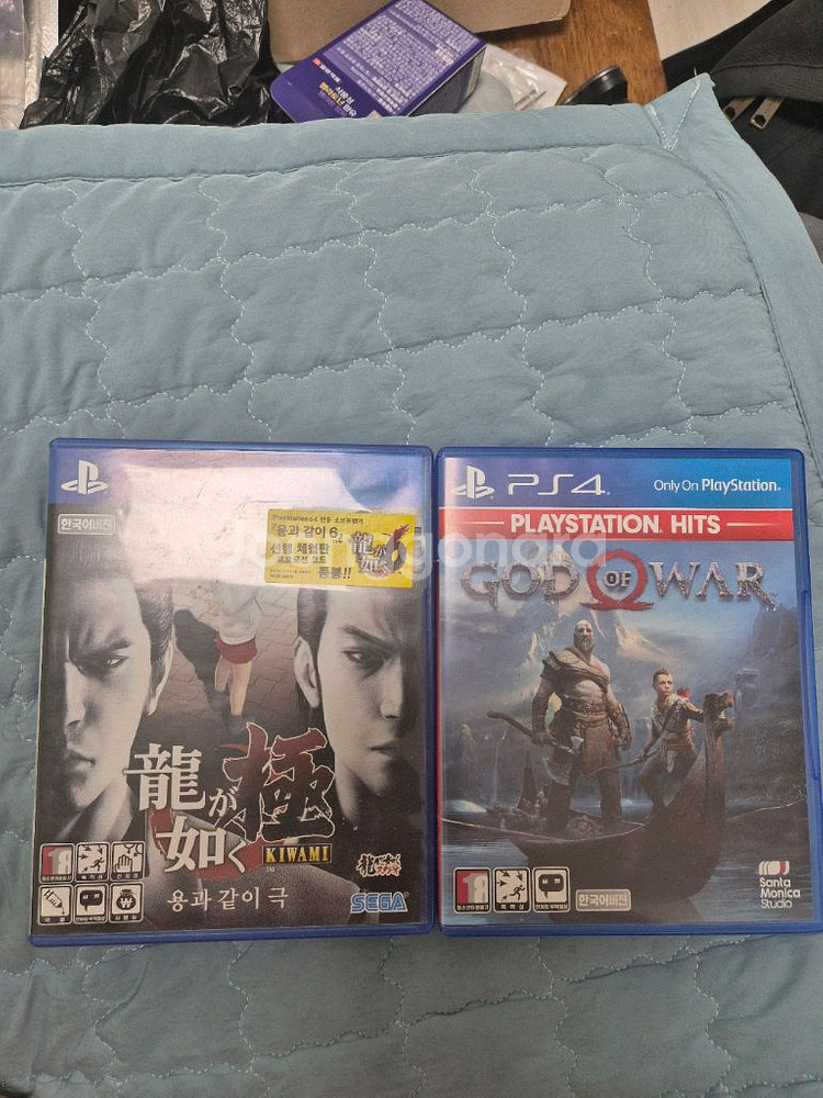 ps4 용과같이 극 + 갓오브워 일괄팝니디--0