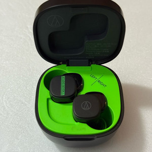 Audio-Technica ATH-SQ1TW 이어폰