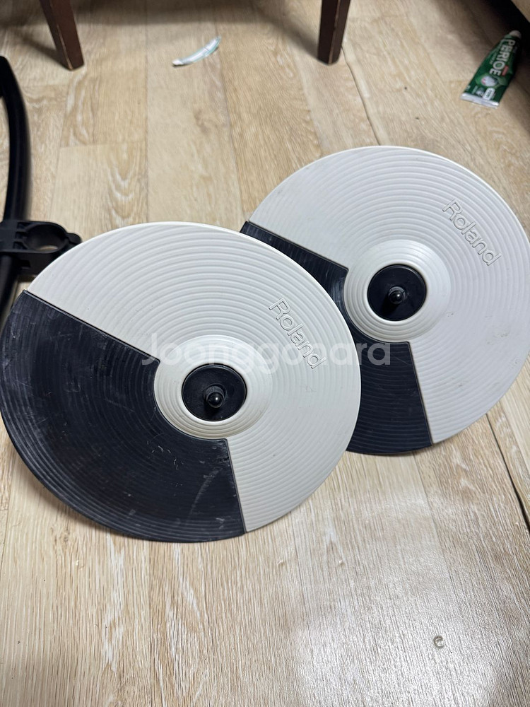 롤랜드 입문용 전자드럼 TD-1KV(매쉬 스네어)팝니다--7