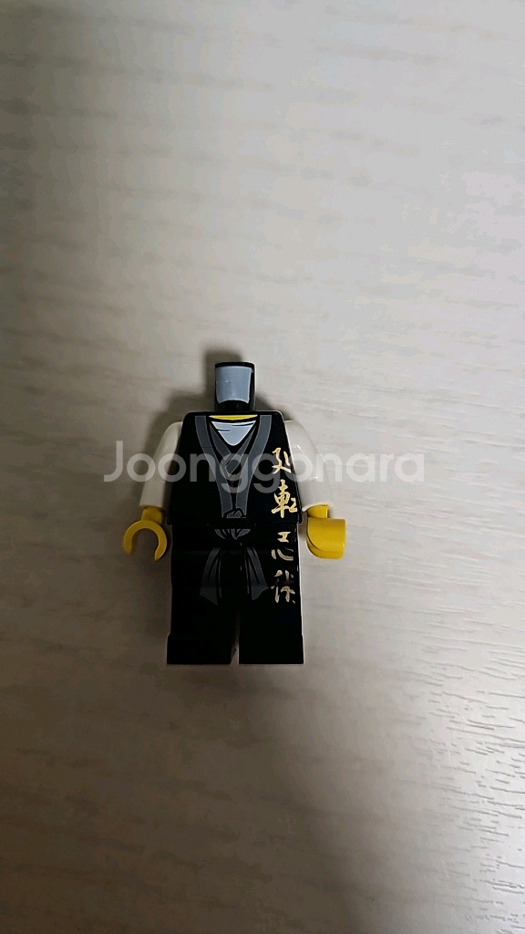 레고 닌자고 마스터 우 검은 도복 피규어 정품--4
