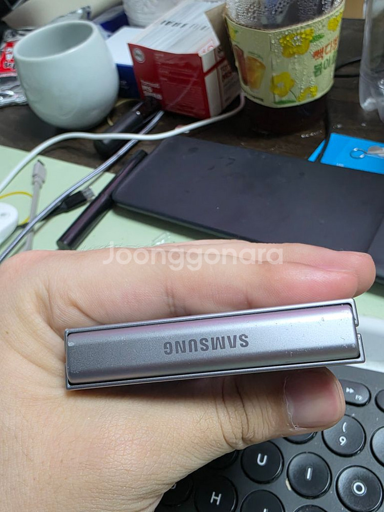 (5573)갤럭시z플립6 256gb 깨끗한기기 판매--0