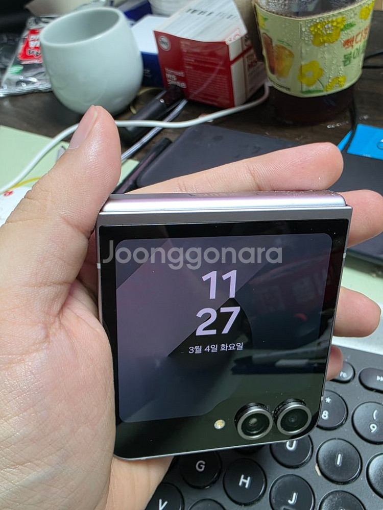 (5573)갤럭시z플립6 256gb 깨끗한기기 판매--6
