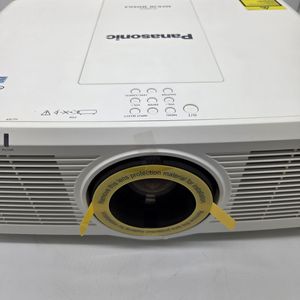 신품급 단초점 레이저 빔프로젝터 7000안시급 WUXG