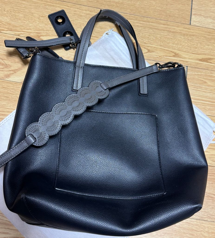 제이에스티나 가방 토트백 이미지