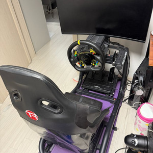 MOZA R9 풀세트 및 TR8 Pro 레이싱 시트