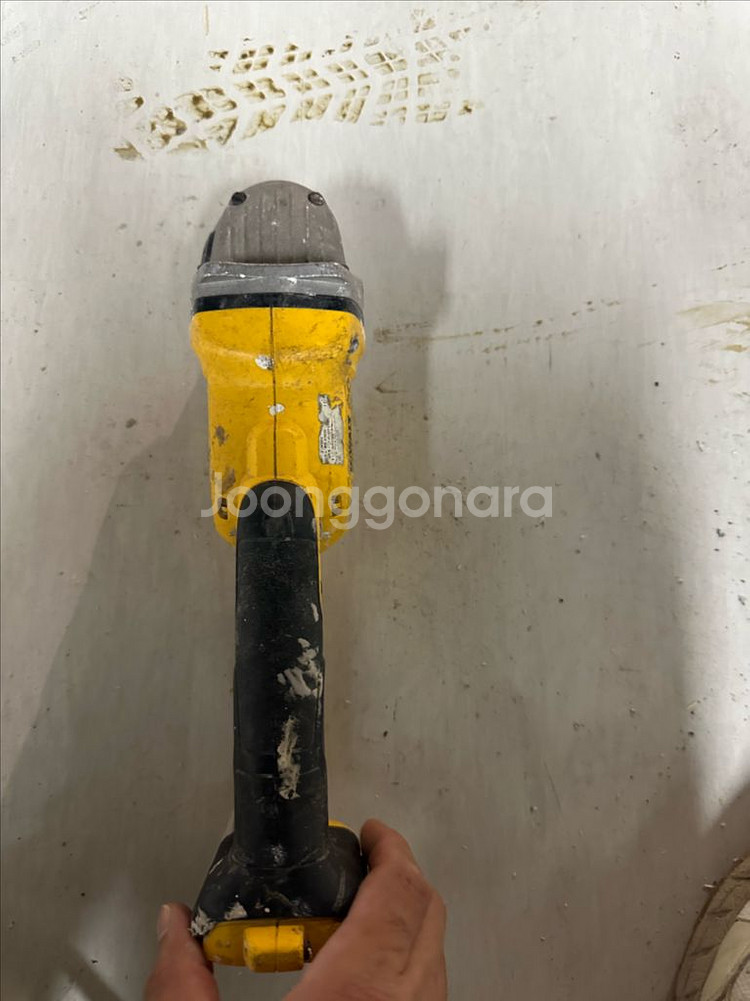 디월트 그라인더 dcg412 판매합니다--3