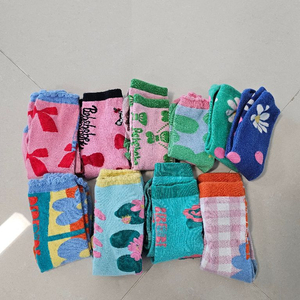 베베베베 양말