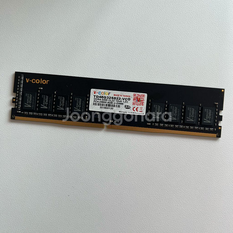 V-Color DDR4 3200 8GB 램 2개--4