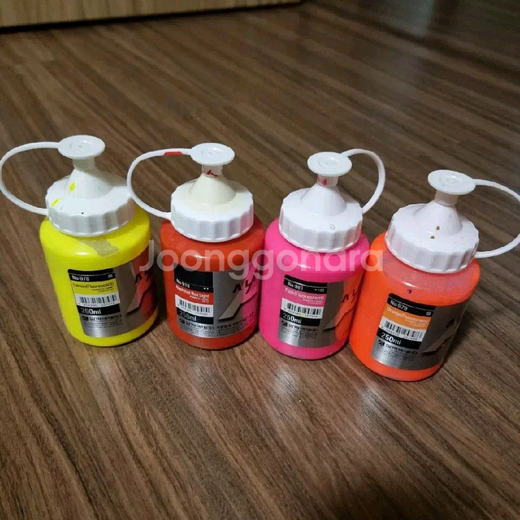 아크릴물감 250ml--0