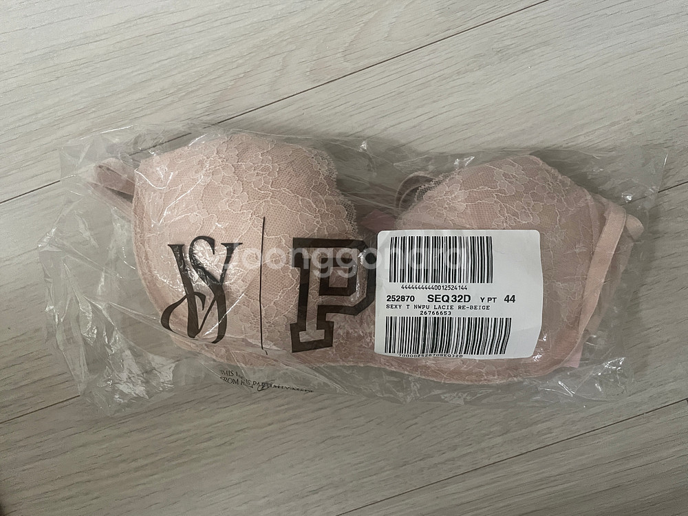 빅토리아시크릿 노와이어 푸쉬업브라 32D--1