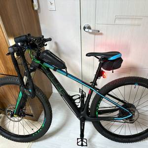 CUBE 큐브 풀카본 mtb 산악 자전거 27.5인치