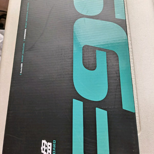 독거미 AULA F99 경해축 키보드