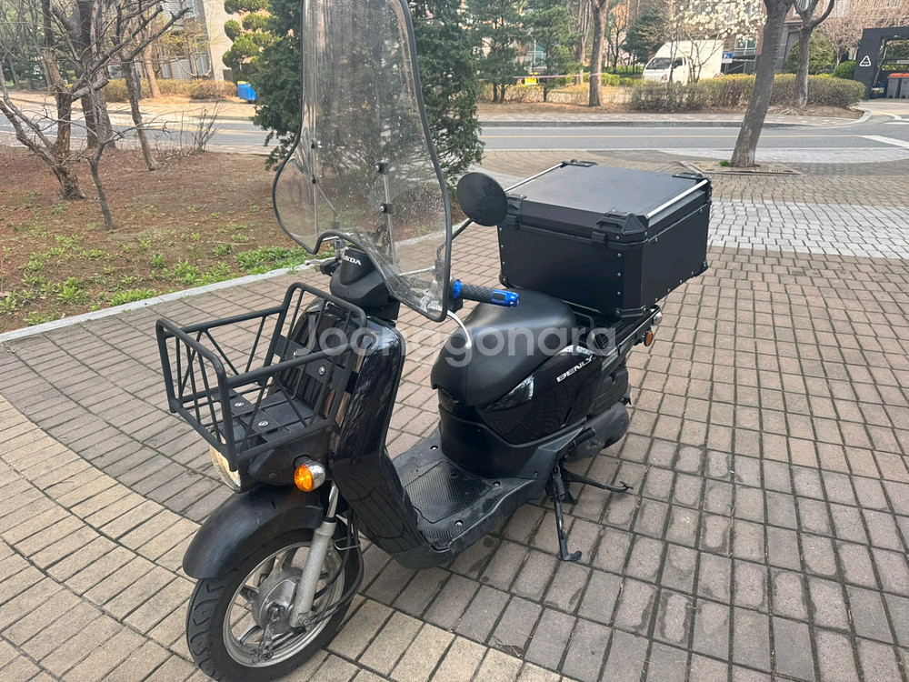 혼다 벤리110 17년형 짧은키로수 판매합니다--1