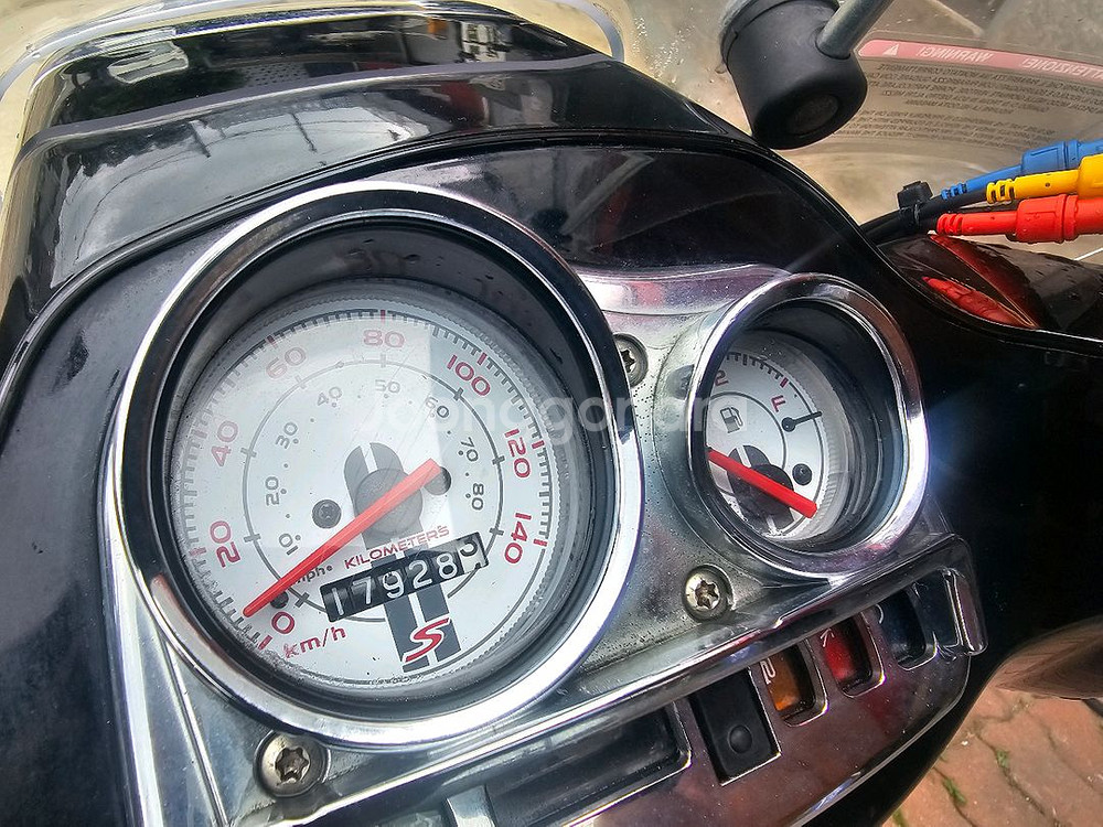 베스파 S125 ie 블랙박스 장착 12년식--9