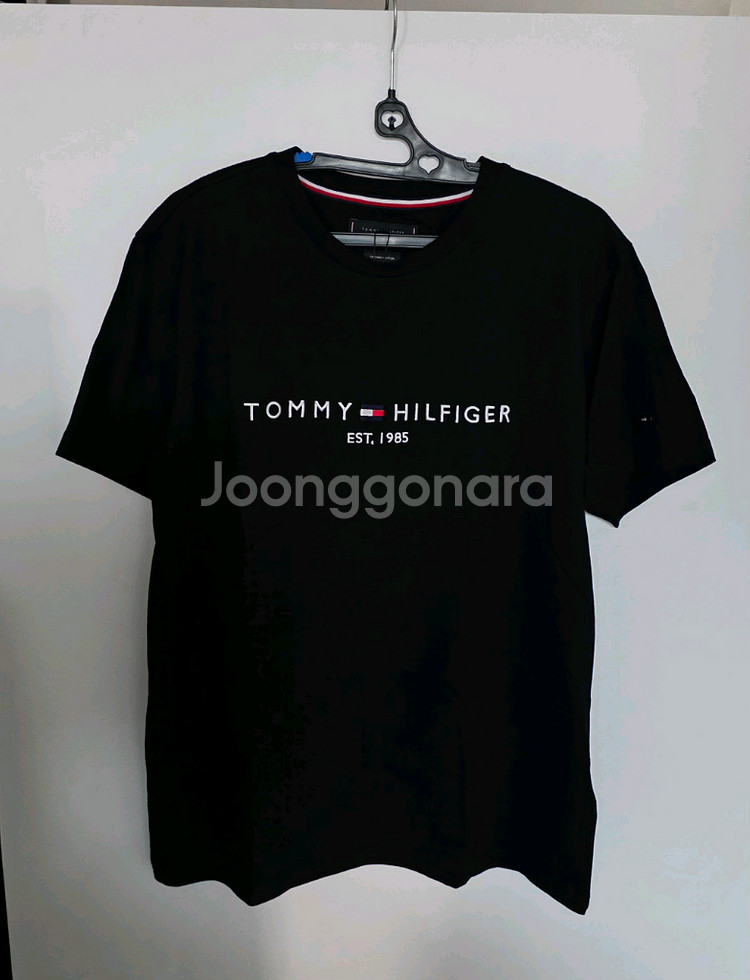 타미힐피거 블랙 반팔티 M 새상품--0