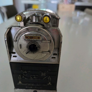 40년 정도 된 하이샤파 연필깎이