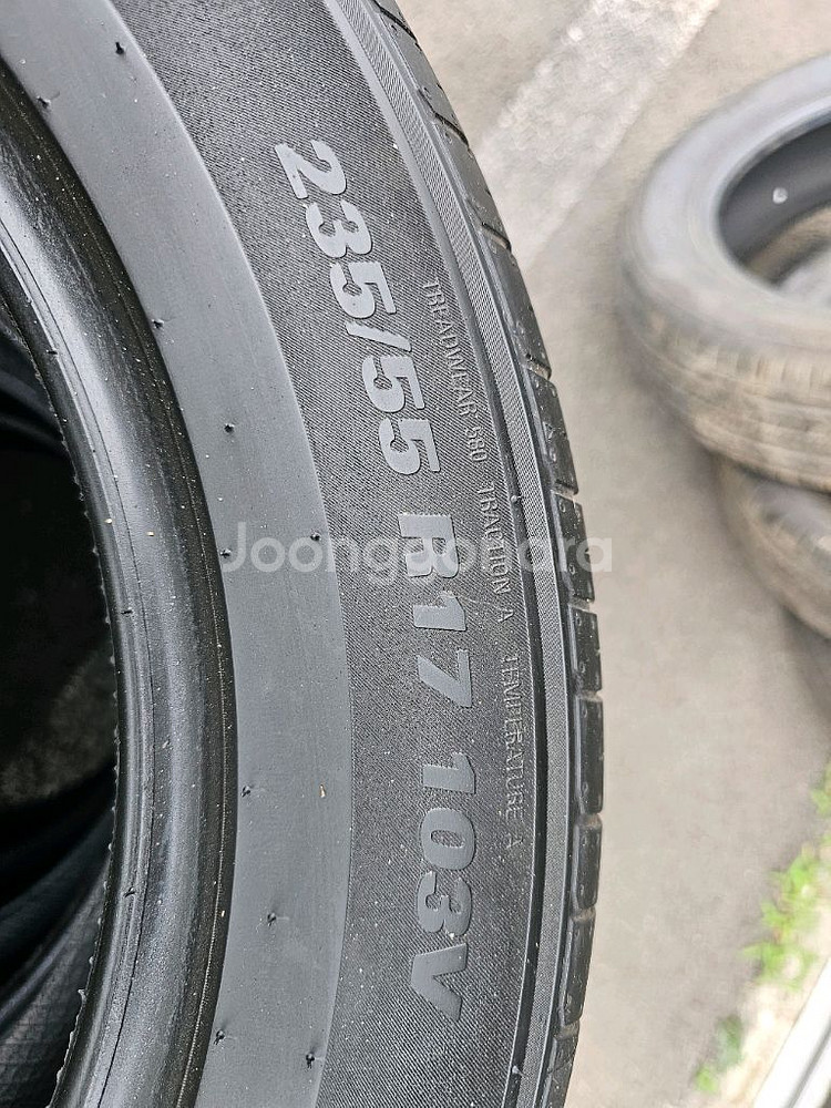 235 55 17 금호ta51 타이어--1