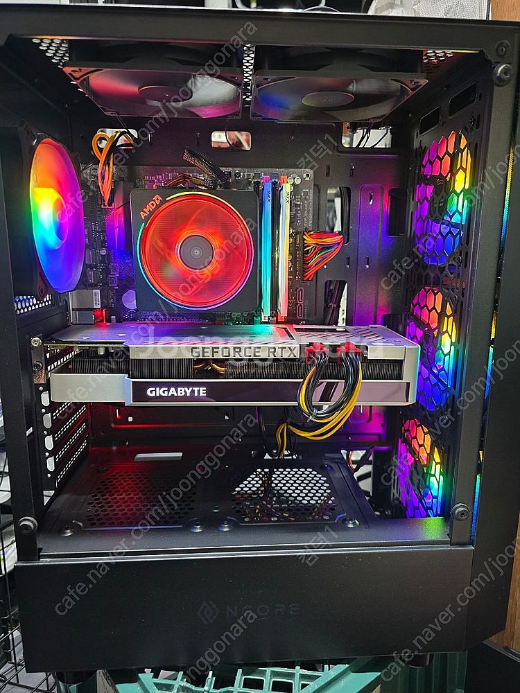 5600x 3070ti 본체 판매합니다.--1