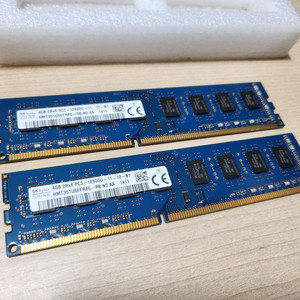 하이닉스 DDR3 12800u 8기가 (4g x 2)