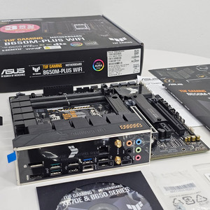 ASUS B650M-PLUS WIFI STCOM