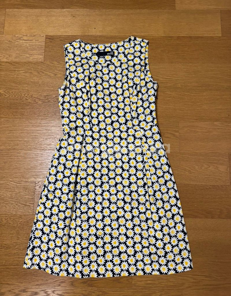 LOVE MOSCHINO 플라워 원피스 (정품)--0