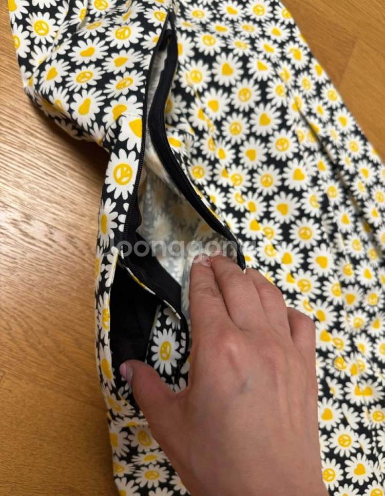 LOVE MOSCHINO 플라워 원피스 (정품)--4
