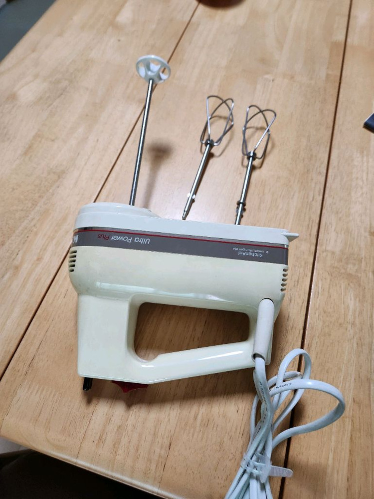 키친에이드 핸드 믹서 이미지