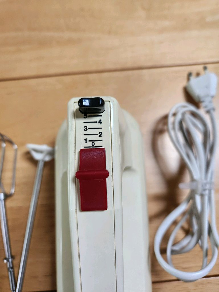 키친에이드 핸드 믹서 이미지