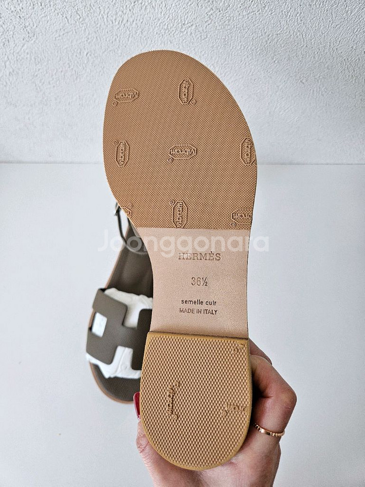 에르메스 산토리니 샌들 에토프 235--1