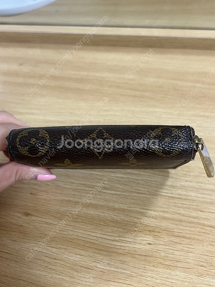 루이비통 지퍼돌이 반지갑--5