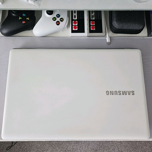삼성 노트북 15인치, i5-5200U 8GB