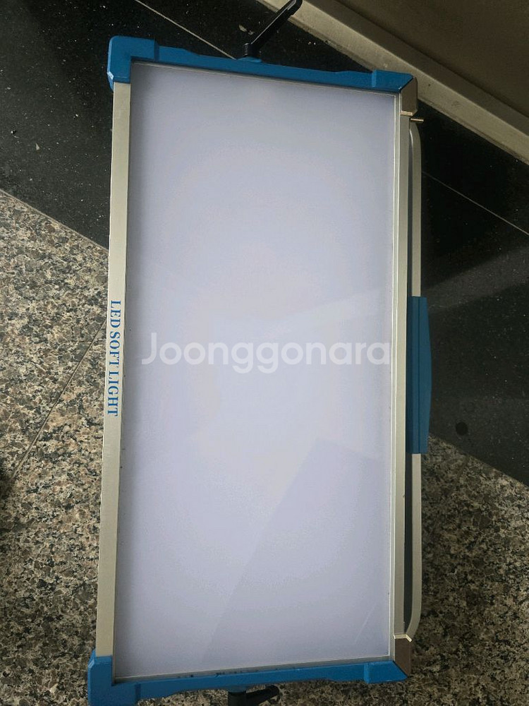 조명 판매합니다.(2대)--2