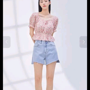 미쏘 프릴 플라워 블라우스