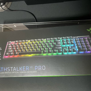 (새상품)레이저 데스스토커 V2 Pro 키보드 한글버전