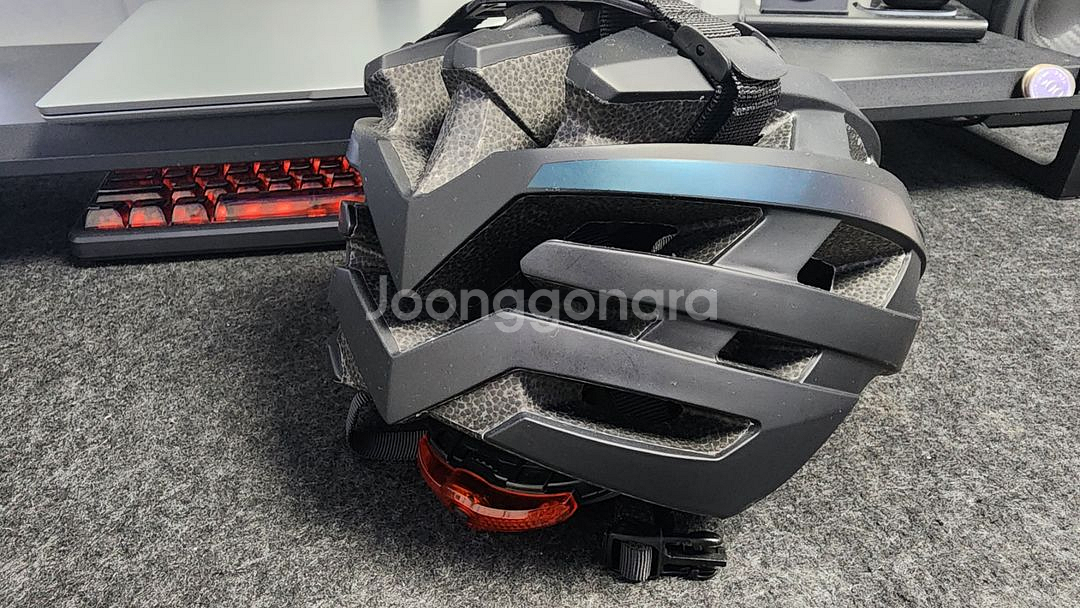 자전거 헬멧 (mtb 삼천리 AH510R 동양인 핏)--1