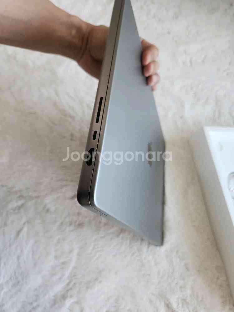 맥북 프로 16 M1 Pro 32GB--9