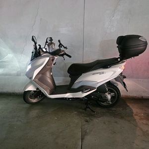 버그만 스트리트 458km 신차급
