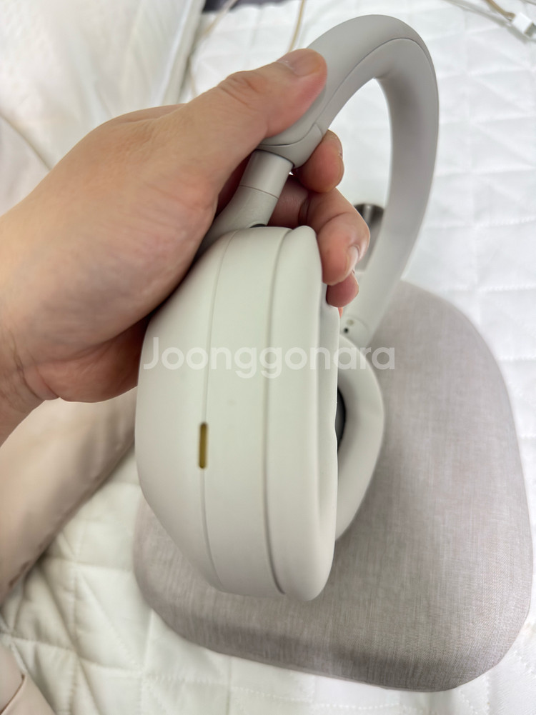 소니 WH-1000XM5 마크5 팝니다--6