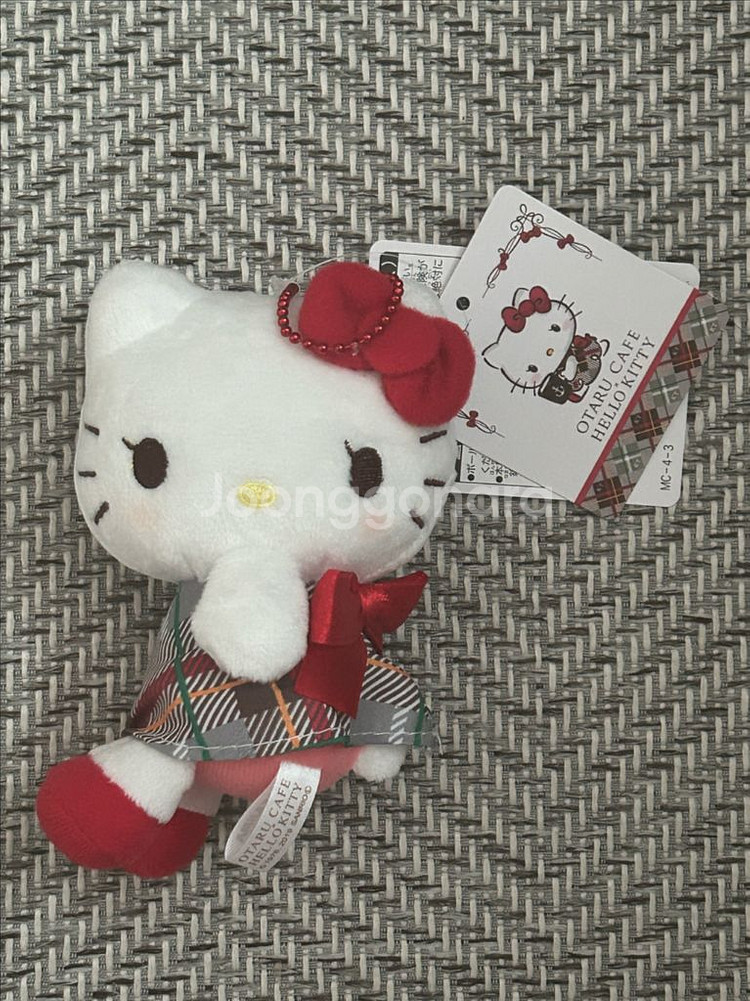 오타루 카페 한정 헬로키티 마스코트 인형--0
