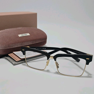 미우미우 런웨이 선글라스